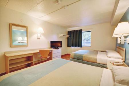 Motel 6 Newport, RI - 25