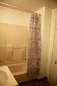 Econo Inn Anchorage - 8