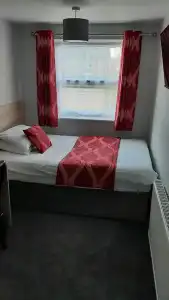 Sportsview Guest House - 50