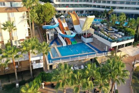 EOS Beach Resort - 11