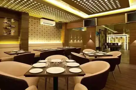 Plaza - 9
