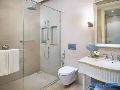 Oriental Residence Bangkok - 73