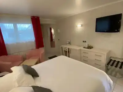 Contact Hôtel - Hôtel les Bleuets & SPA - 65