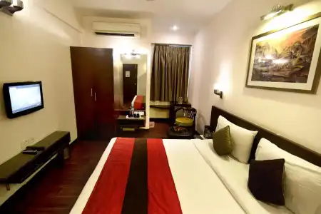 Crystal Inn - 4