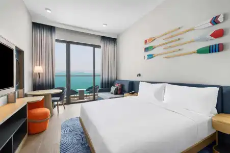 Hampton by Hilton Marjan Island - 76
