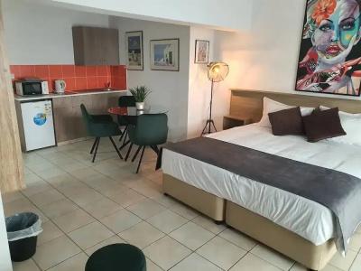 Larnaca Bay Suites - 89