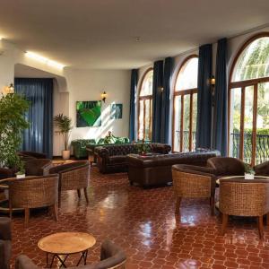 Grand Excelsior - 44