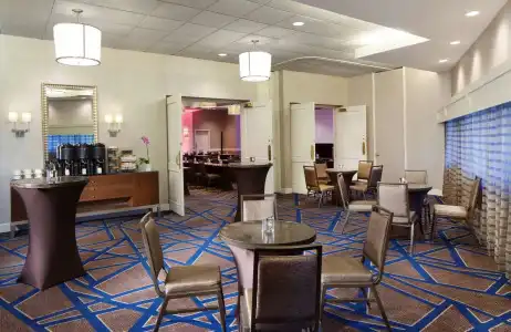 Hilton Boston Back Bay - 24