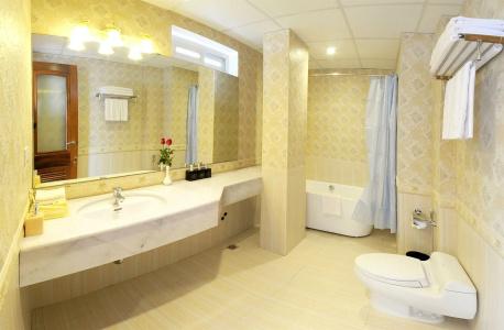 Sq Hang Gai & Spa - 10