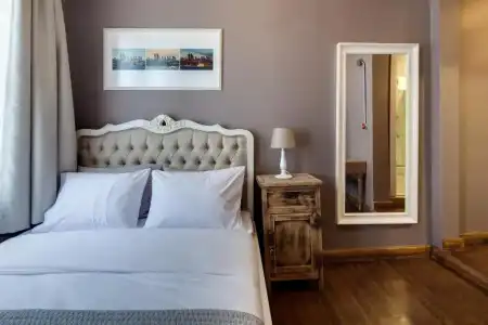 Loka Suites - 17