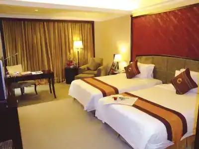 Royal Marina Plaza - 3