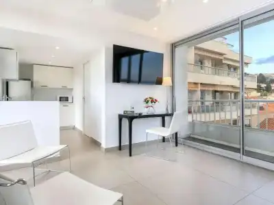 ibis Styles Menton Centre - 125