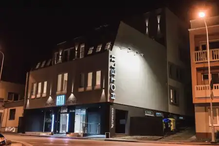 BOUTIQUE11 with rooftop SPA - 0