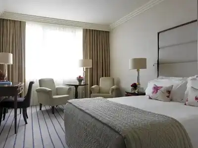 The Westbury - 62