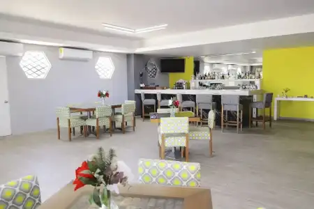 Capriccio Mare y Restaurante - 11