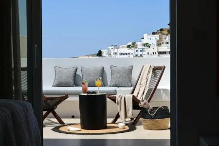 Ios Art Studios & Luxury Apartments - 34