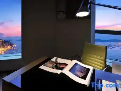 The HarbourView Place - 37