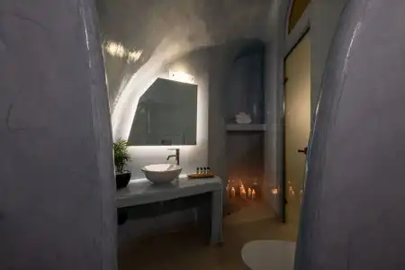 Santoterra Antigua Suites - 19
