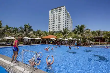 Ocean Waves Resort - 32