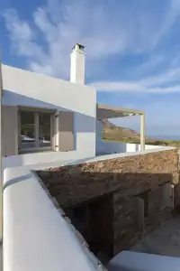 White Tinos Luxury Suites - 45