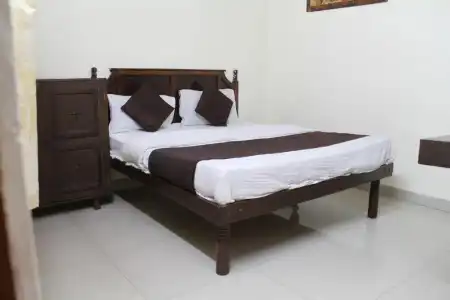 Raghuraj Palace - 25