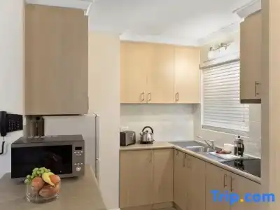 The Peninsula Riverside Serviced Apartments - 104
