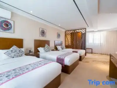 Highest Joints & Resort (Kunming Derun Center) - 73