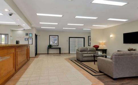 Developer Inn & Suites Airport JAX, a Baymont by Wyndham - 11