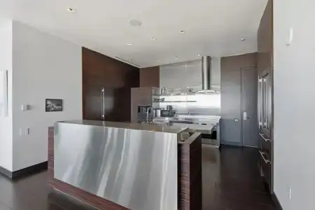 Beautiful Palms Place Suite - 128