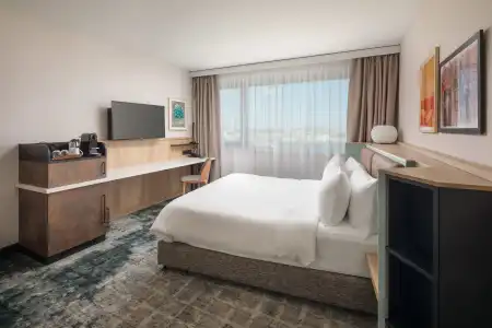 Crowne Plaza Budapest by IHG - 3