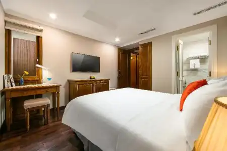 Hanoi Dalvostro Valentino & Spa - 74