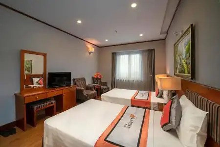 Hanoi Larosa - 94