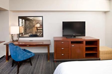 Sheraton Anchorage - 63