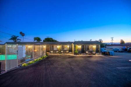 Shell Beach Inn - 11