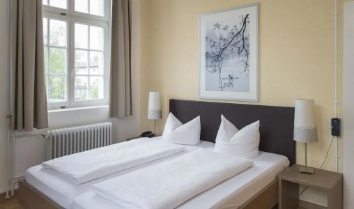 WHLIVING - Apartments & Studios - 16