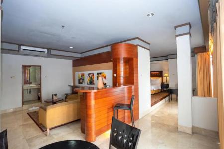 Savoy Homann - 145