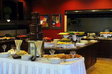 Hilton Garden Inn Billings - 8