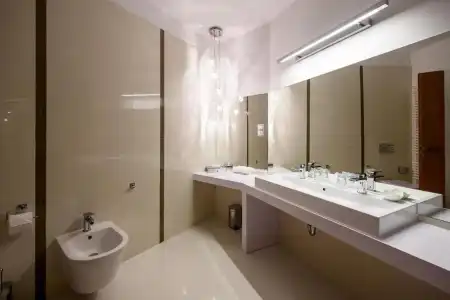 Karoly Corner Residences - 67