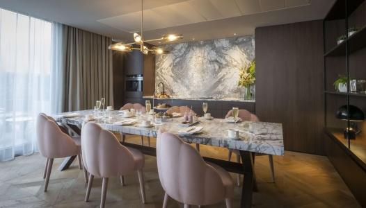 Radisson Blu Royal, - 68