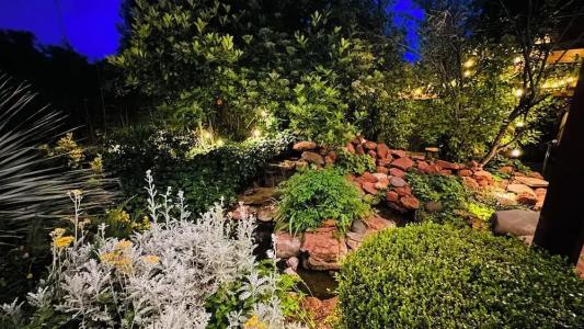 Lantern Light Inn - Romantic Getaway - 79