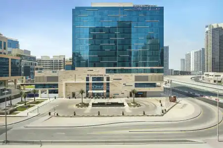 Double Tree by Hilton Dubai Business Bay - 1