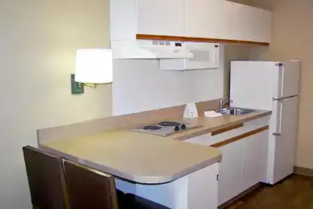 Extended Stay America Suites Kansas City Overland Pk Nall Av - 60