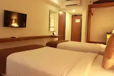 LAMORA Sagan Yogyakarta - 121