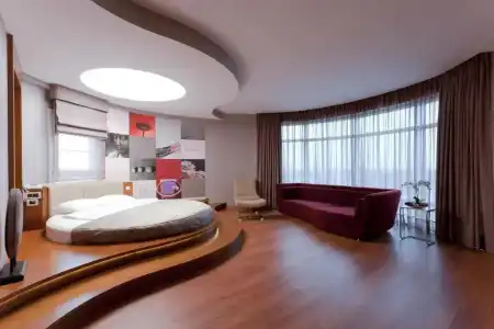 Orucoglu Oreko - 44