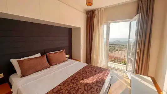 Watercastle Suits - 42