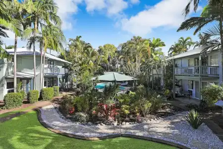 Coral Beach Noosa Resort - 82