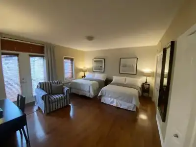 Quality Inn Centre-Ville - 103