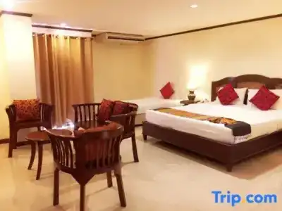 Phuphaya Resort Pattaya - 32