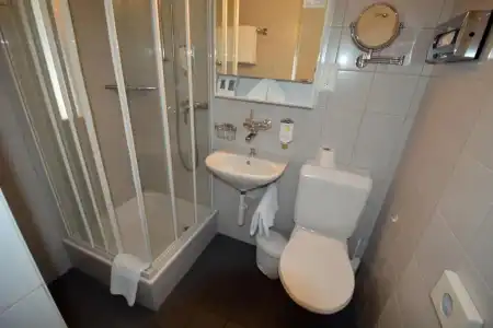 HOP Apartments & Suites - 73