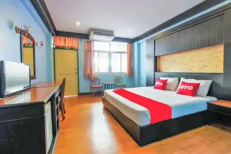 OYO 565 Trang - 6